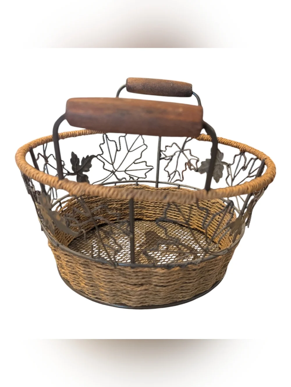 VTG Fall Themed Maple Leaves Wooden Handled Metal Wicker De Decorative Basket